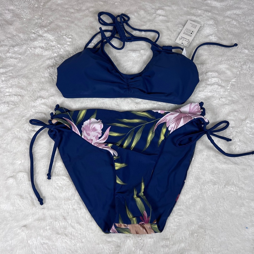 Cupshe Navy Blue Floral Two Piece‎ Bikini Set Side Tie Halter Size Medium NWT